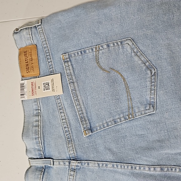 LEVI'S SIGNATURE plus size cut off shorts - Picture 9 of 16